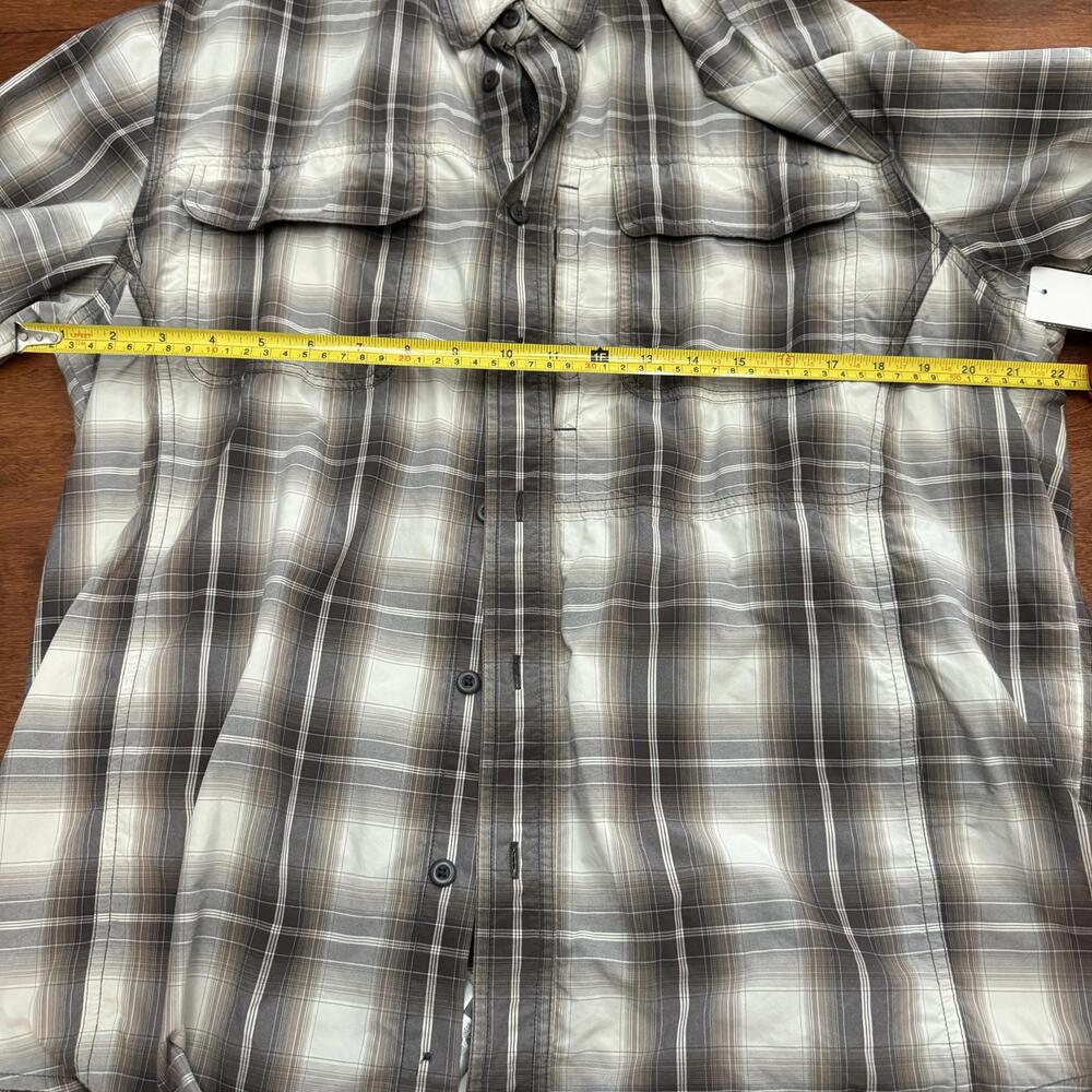 Woolrich Outdoor Shirt Jacket with Mesh Lining, Grey/White Plaid, Mens Large - Picture 8 of 8